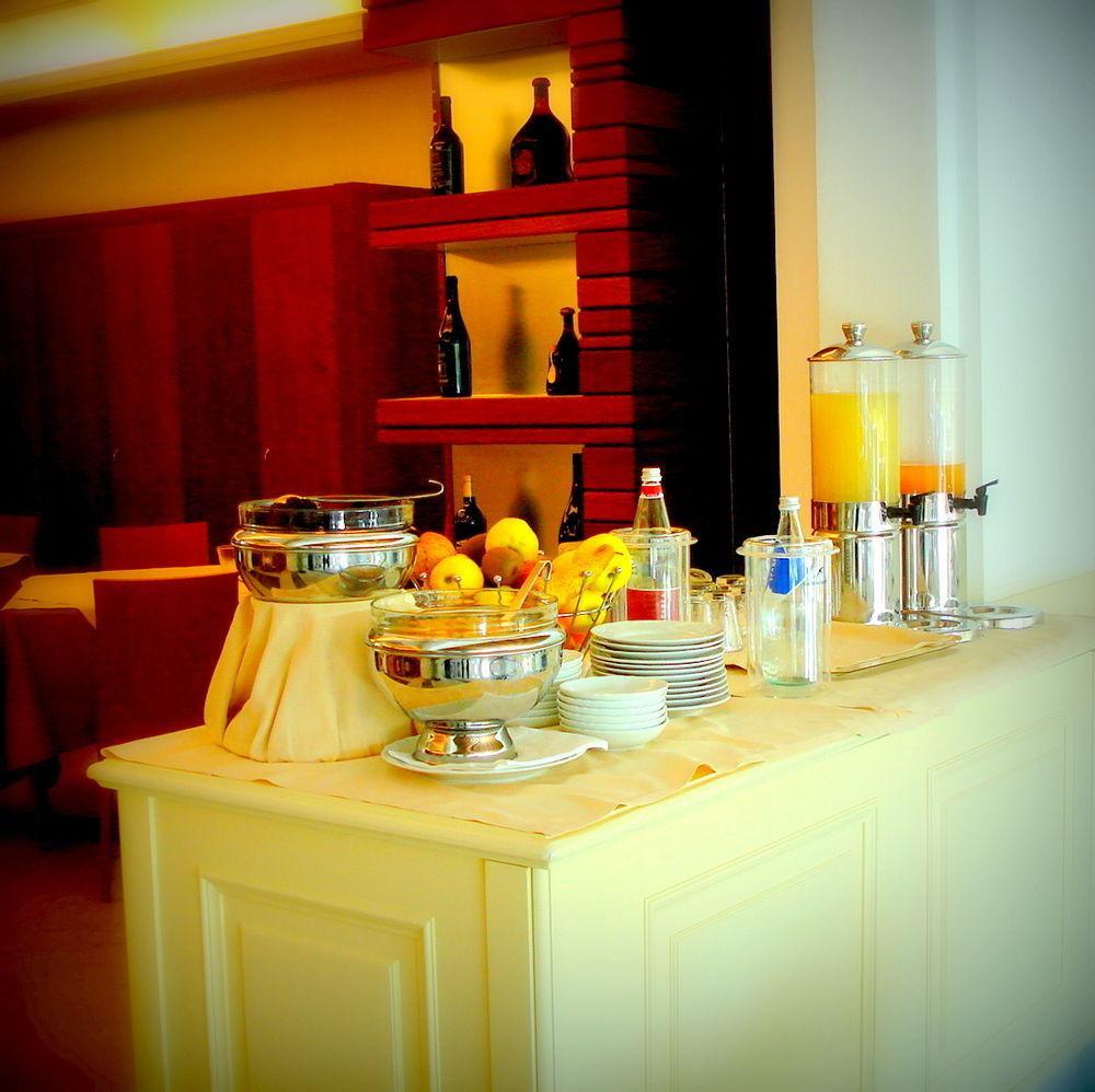 Hotel Santa Caterina Park 3*